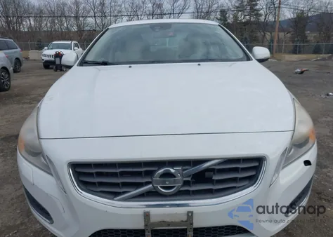 2012 Volvo S60 T5 из США, поврежденный, VIN YV1622FS9C2088350